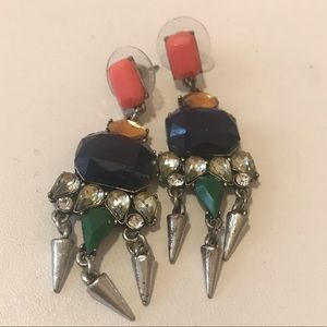 ❗️3/$10 Dangling jewel tone earrings